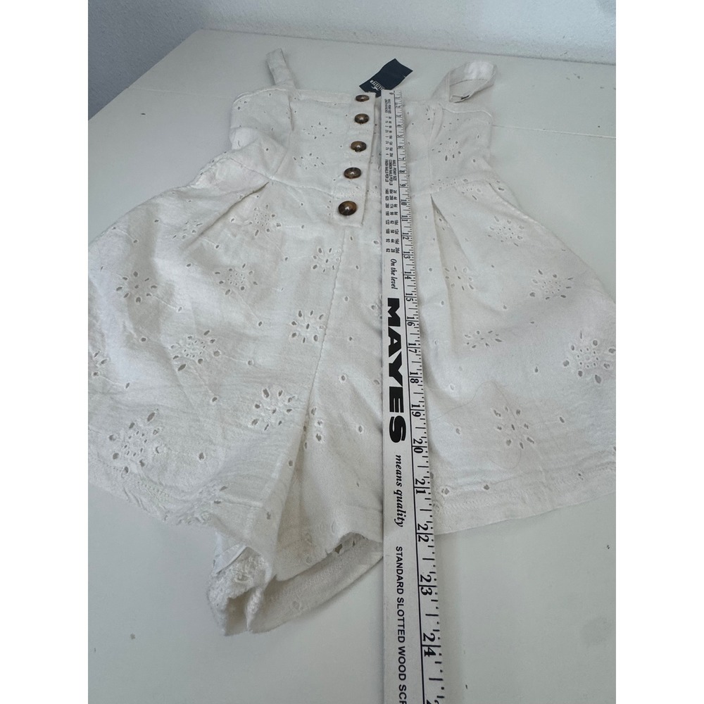Hollister White Eyelet Button Front Romper Smocked Back Girly Jumpsuit NWT Sz S - Picture 11 of 13